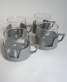 JAJ PYREX GREY DRINK-UP CUPS X4