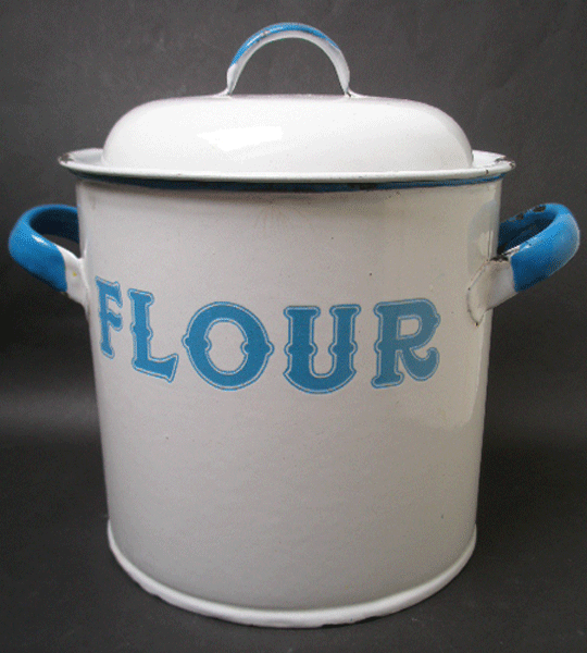 A Pretty Penny Antique, Vintage and Retro Collectables