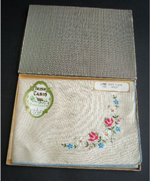 VINTAGE BOXED PURE LINEN EMBROIDERED TRAY CLOTH BY IRISH CABIN