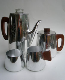 1960s SONA STOVE- TOP COFFEE PERCOLATOR AND TEA SET