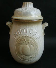    WEST GERMAN RUMTOPF ( rum pot)