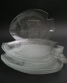     VINTAGE ARCOROC GLASS (FRANCE) SIX FISH PLATES