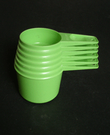 VINTAGE TUPPERWARE STACKING MEASURING CUPS