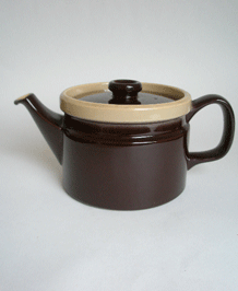 VINTAGE WEDGWOOD MONTEREY TWO PINT TEAPOT