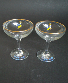 PAIR OF BABYCHAM GLASSES WITH YELLOW BAMBI