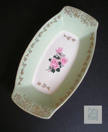 FIGGJO FLINT NORWAY ROSE SANDWICH PLATE