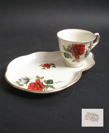 JAMES KENT OLD FOLEY TENNIS PLATE AND CUP SET