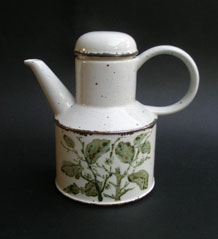        MIDWINTER STONEHENGE  GREEN LEAVES COFFEE  POT DESIGNED BY EVE MIDWINTER 1974