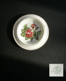 WEDGWOOD ROSE PIN DISH