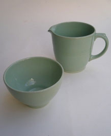 WOODS WARE BERYL LARGE JUG AND BOWL