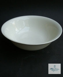 ALFRED MEAKIN WHITE SERVING /SALAD BOWL