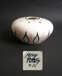 JERSEY STUDIO POTTERY C.I. POSY/BUD VASE