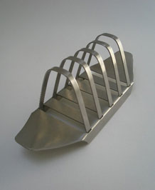 OLD HALL CAMPDEN TOAST RACK DESIGNED BY ROBERT WELCH