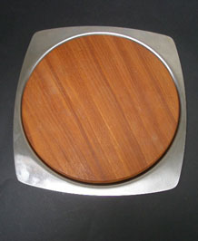  OLD HALL STAINLESS STEEL AND TEAK CHEESE BOARD