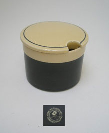 HORNSEA EBONY PRESERVE / JAM POT