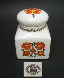 TAUNTON VALE 'FLOWER-POWER' STORAGE JAR